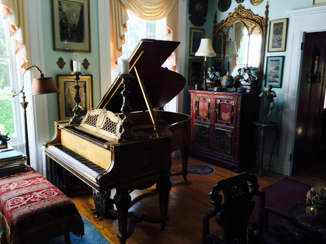Causey Mansion Bed & Breakfast