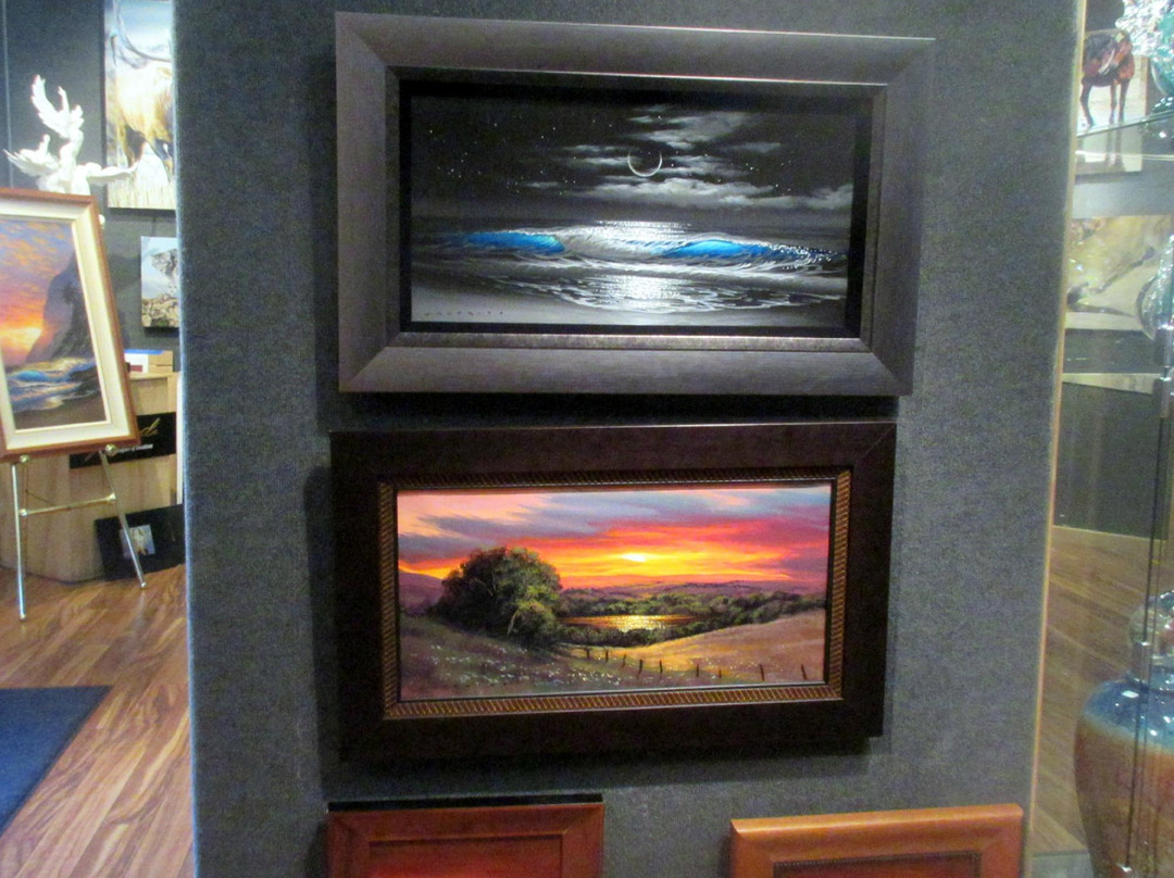 Wyland Galleries-南太浩湖必去景点