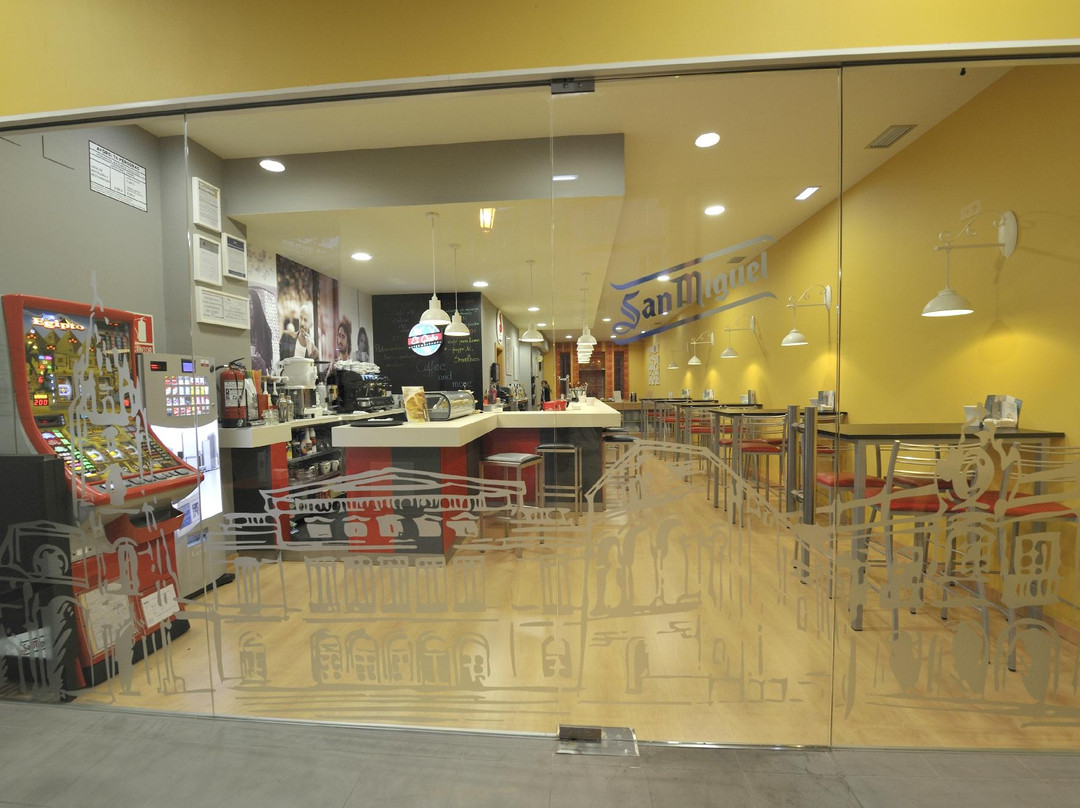 Independencia Coffee and Food