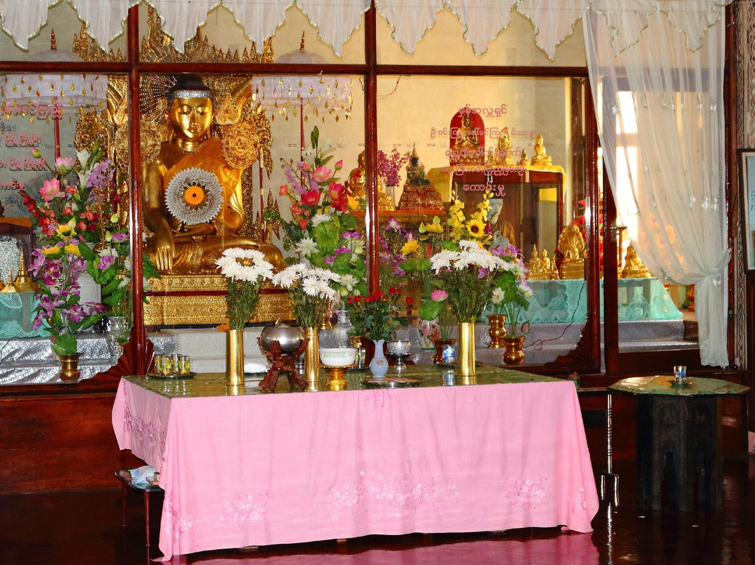 Daw Nyar Na Sar Yi Buddhist Nunnery-仰光必去景点