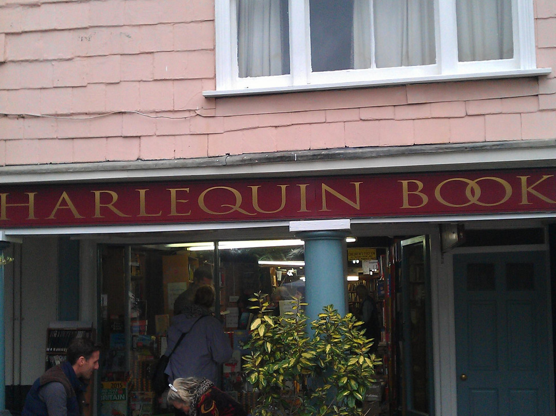 Harlequin Books-托特尼斯必去景点