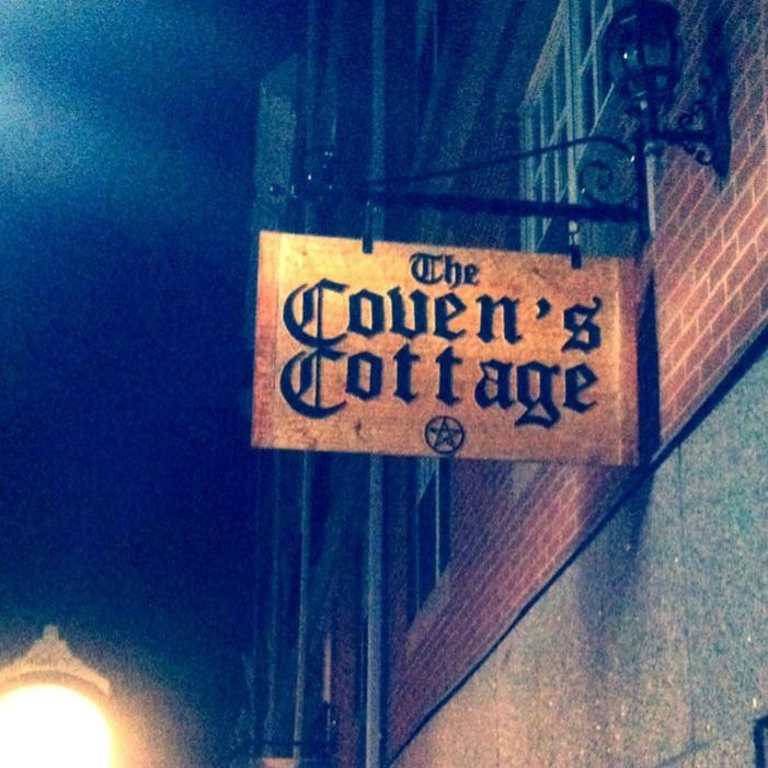 The Coven's Cottage景点图片
