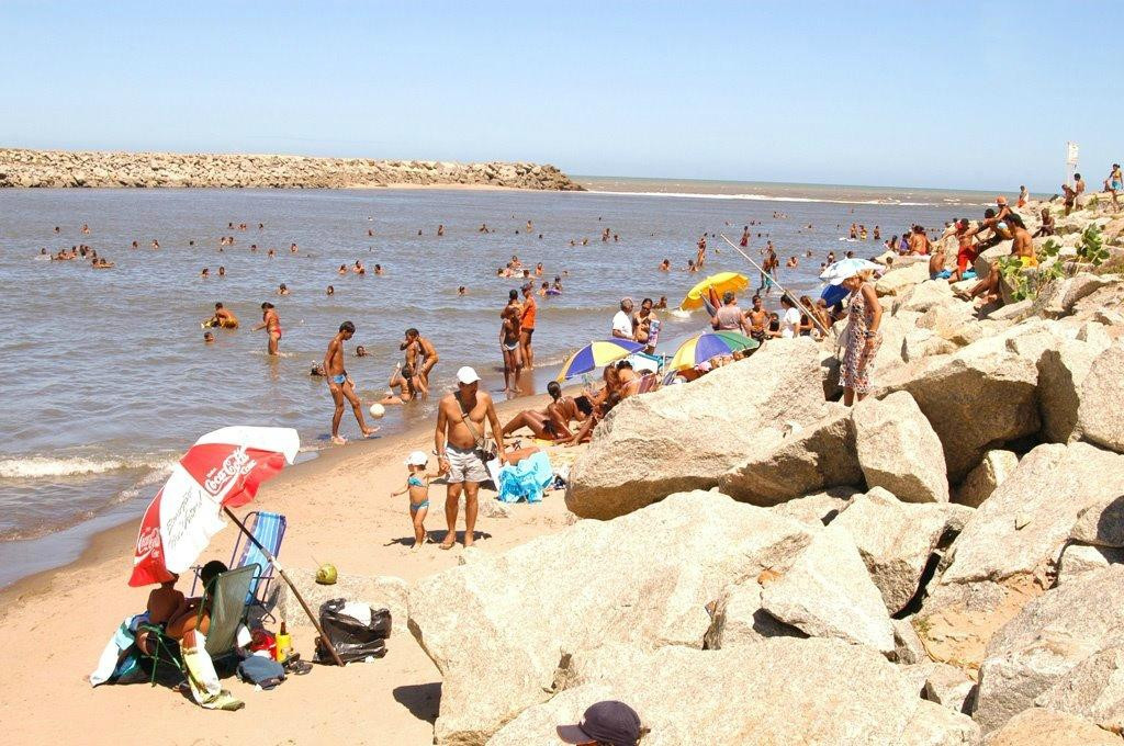 Barra do Furado Beach