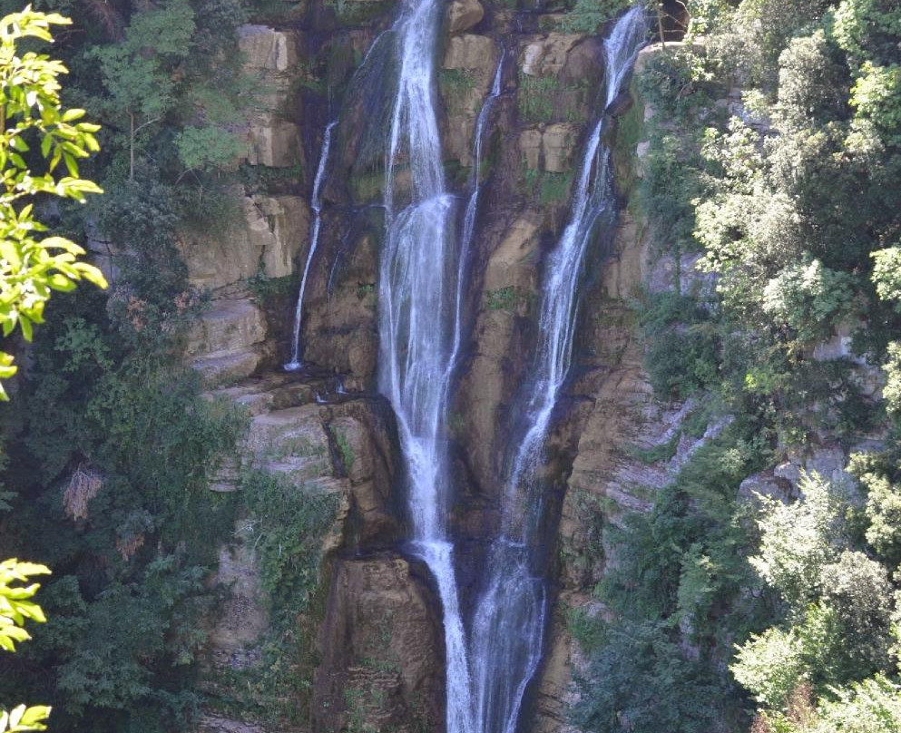 Rio Verde Waterfall-Borrello必去景点