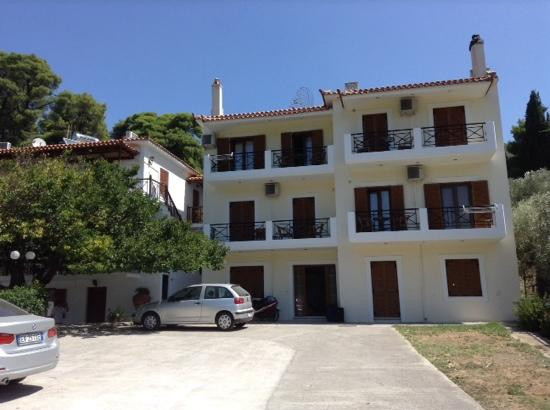 Olympion Apartments