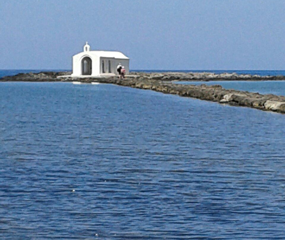 Agios Nikolaos Chapel景点图片