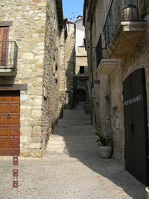 Puente de Besalúa景点图片