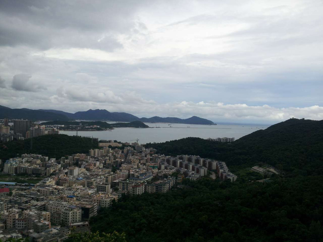 鹿回头公园景点图片