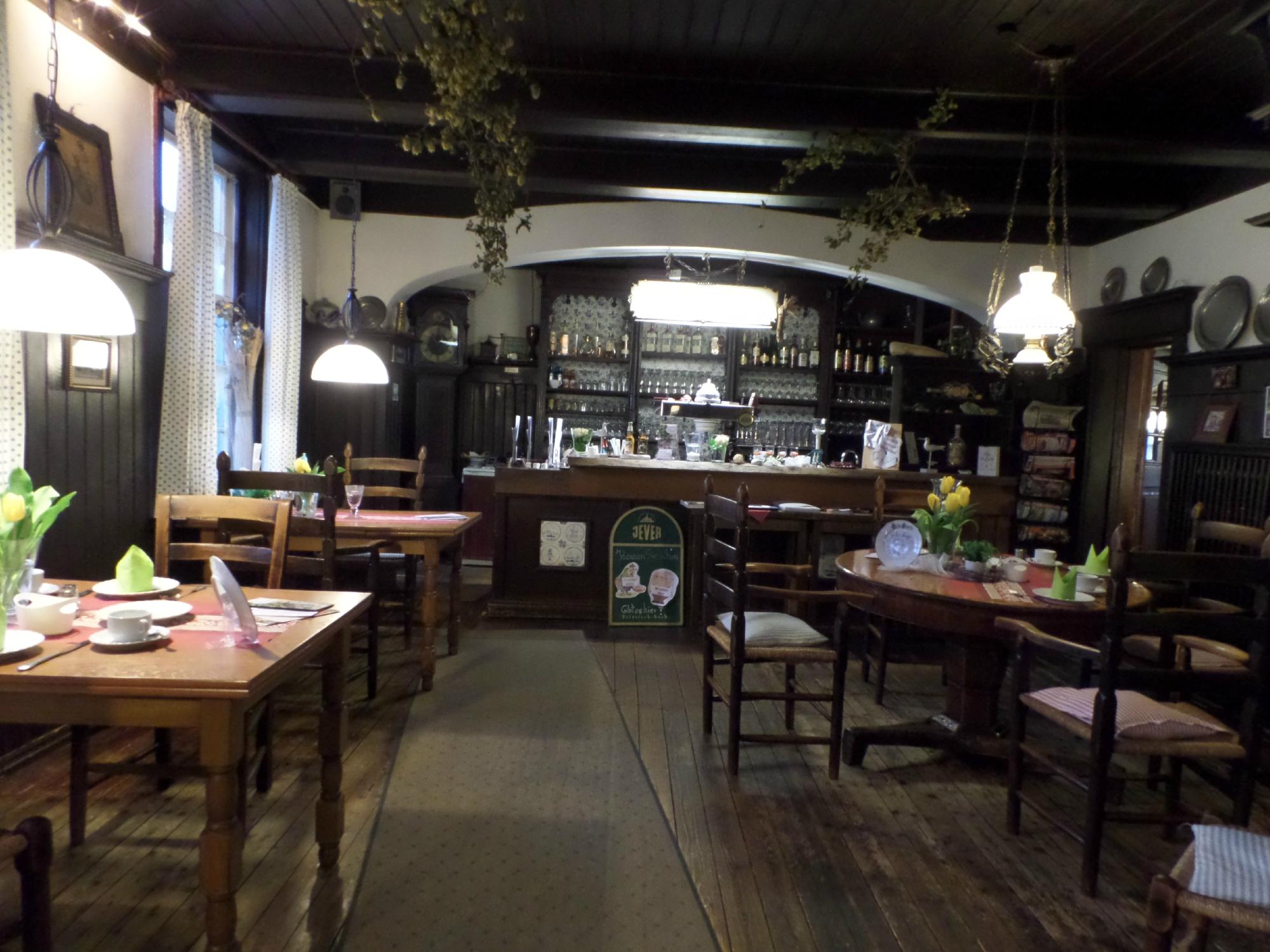 Schumacher's Landhaus-餐饮