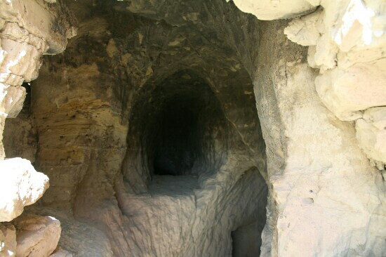 干尸洞-札达县必去景点