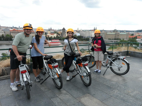 Prague By E-Bike-布拉格必去景点