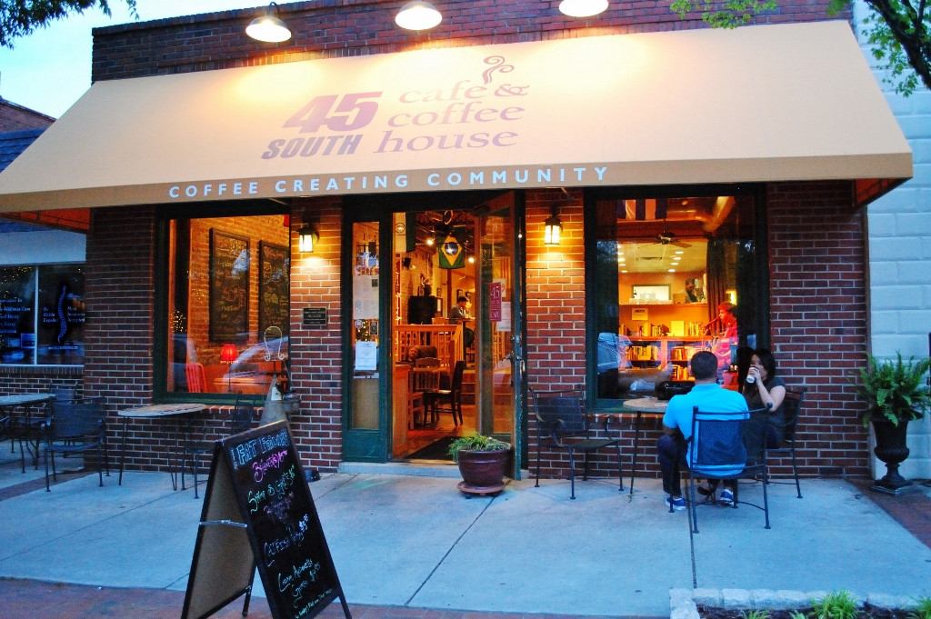45 South Cafe & Coffee House