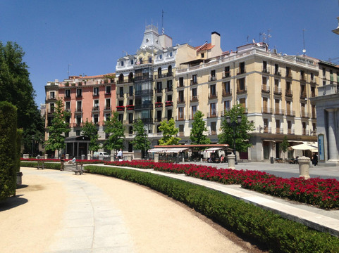 东方广场-马德里必去景点