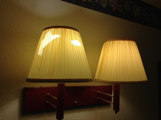 1号大门旅馆主图