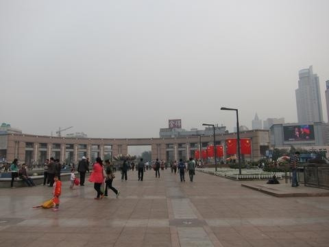 泉城广场-济南市必去景点