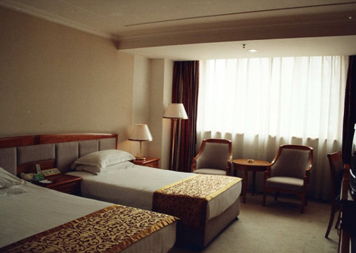 石家庄颐园宾馆主图