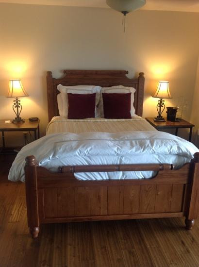 Elk Creek Lodge