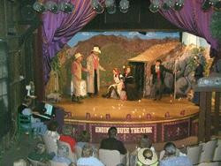 Engine House Theatre-Madrid必去景点