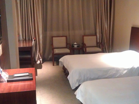 鄂州玉龙锦大酒店主图