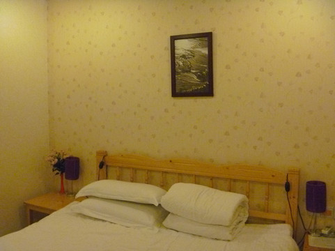 上海蓝山国际青年旅舍卢湾店主图