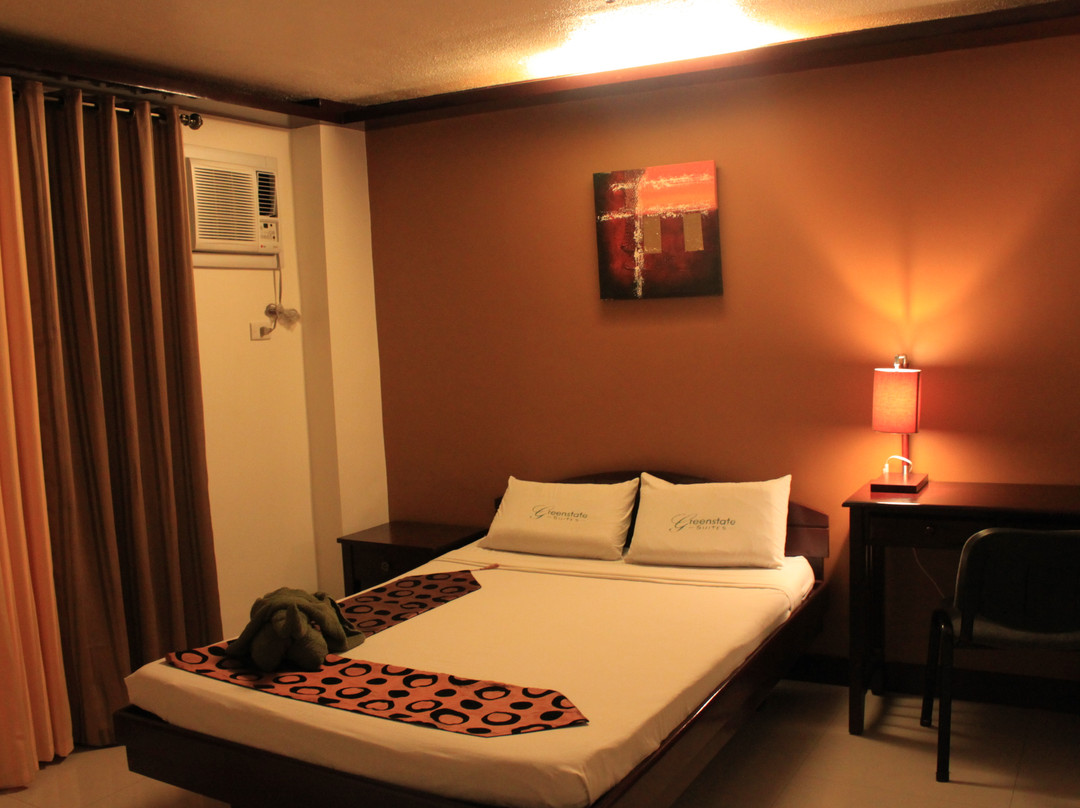 Midsayap酒店住宿-Greenstate Suites