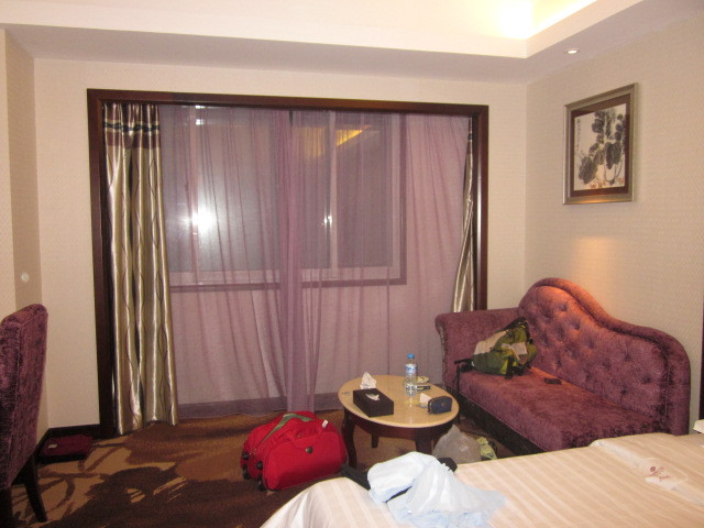 紫东阁华天大酒店主图