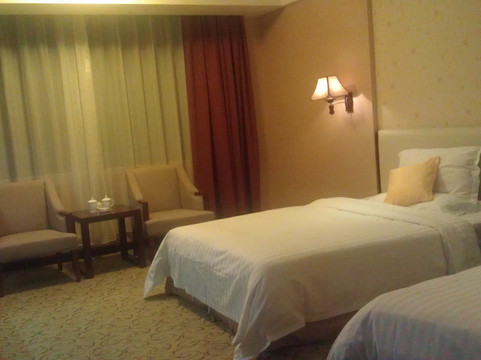 新丰云天海温泉原始森林度假村主图