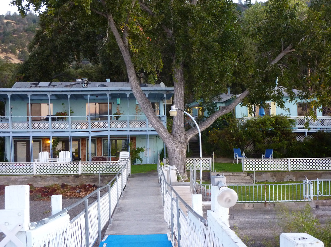 Blue Fish Cove Resort