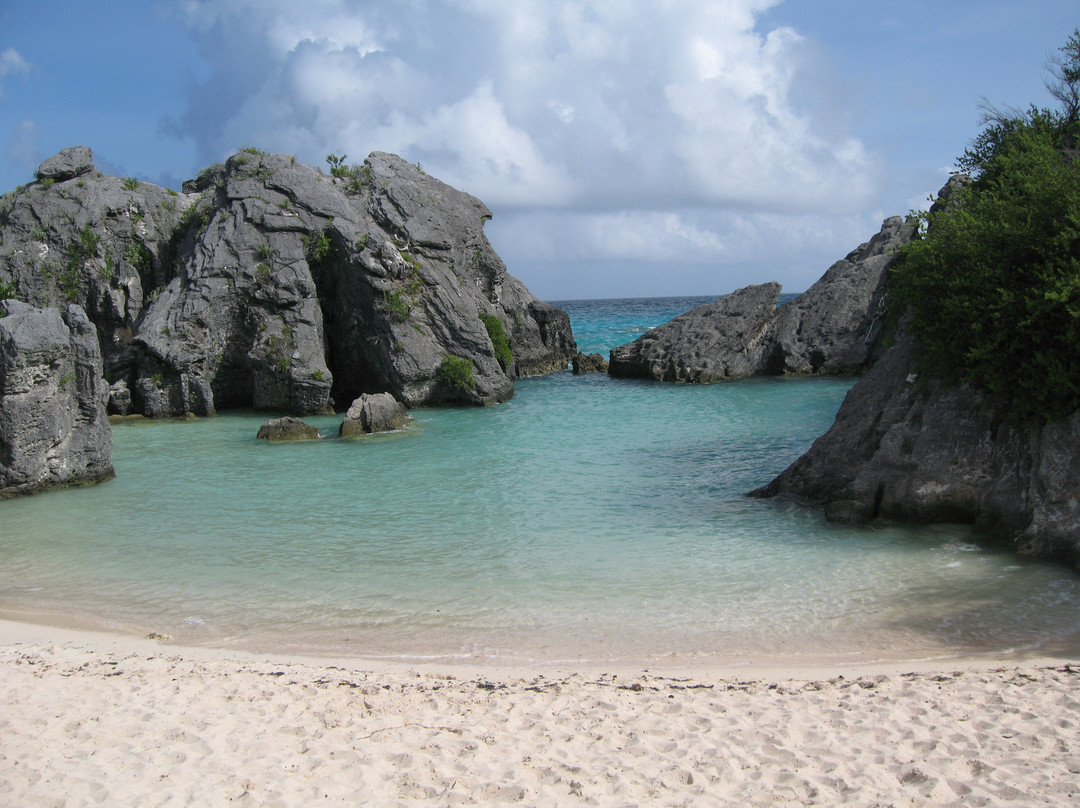 Jobson's Cove Beach-Warwick Parish必去景点