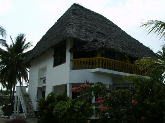 MBV Hotel & Annex