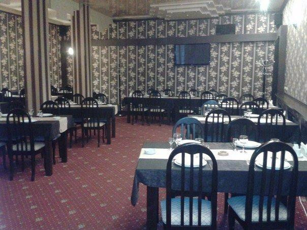 Ust-Koysug餐馆和美食-Dom Shashlyka