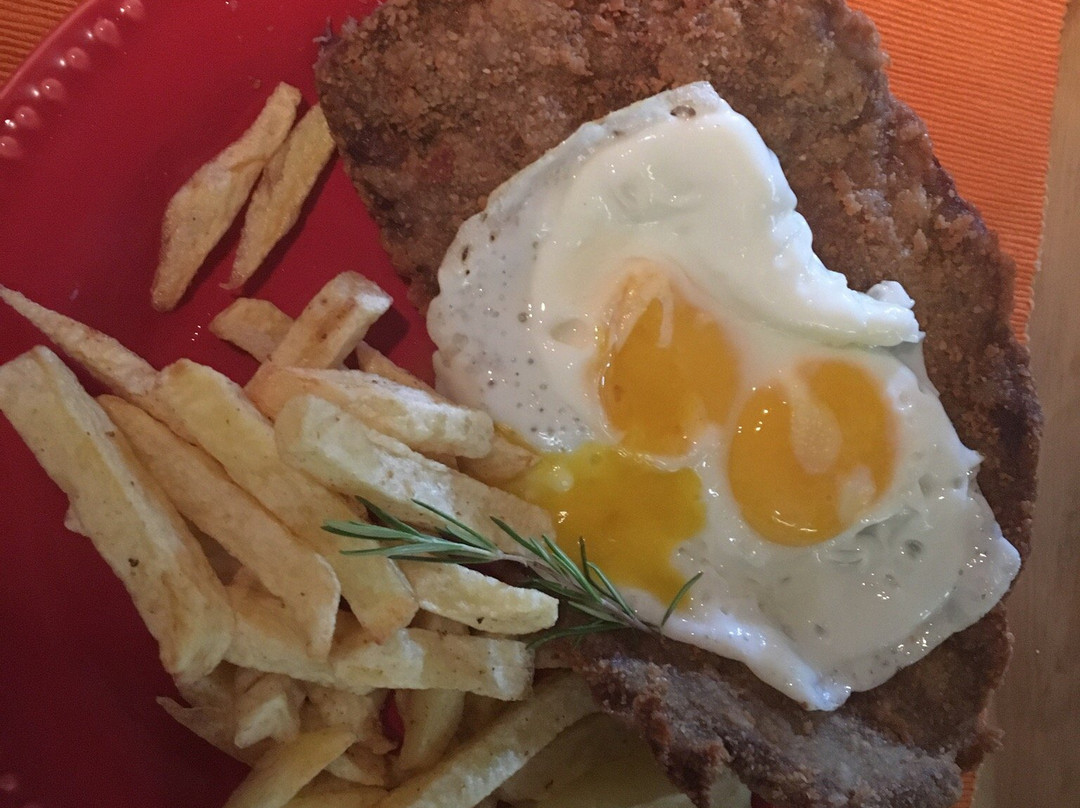 Carilo餐馆和美食-A Mano