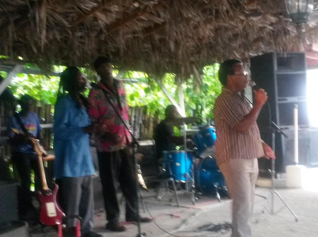 Drifters Bar & Entertainment