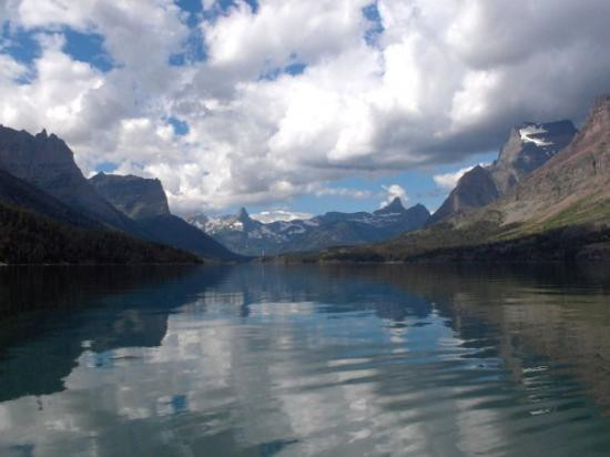 St. Mary Lake-冰河国家公园必去景点