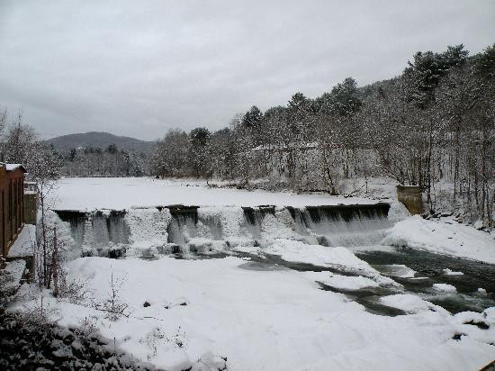 Ottauquechee River-伍德斯托克必去景点