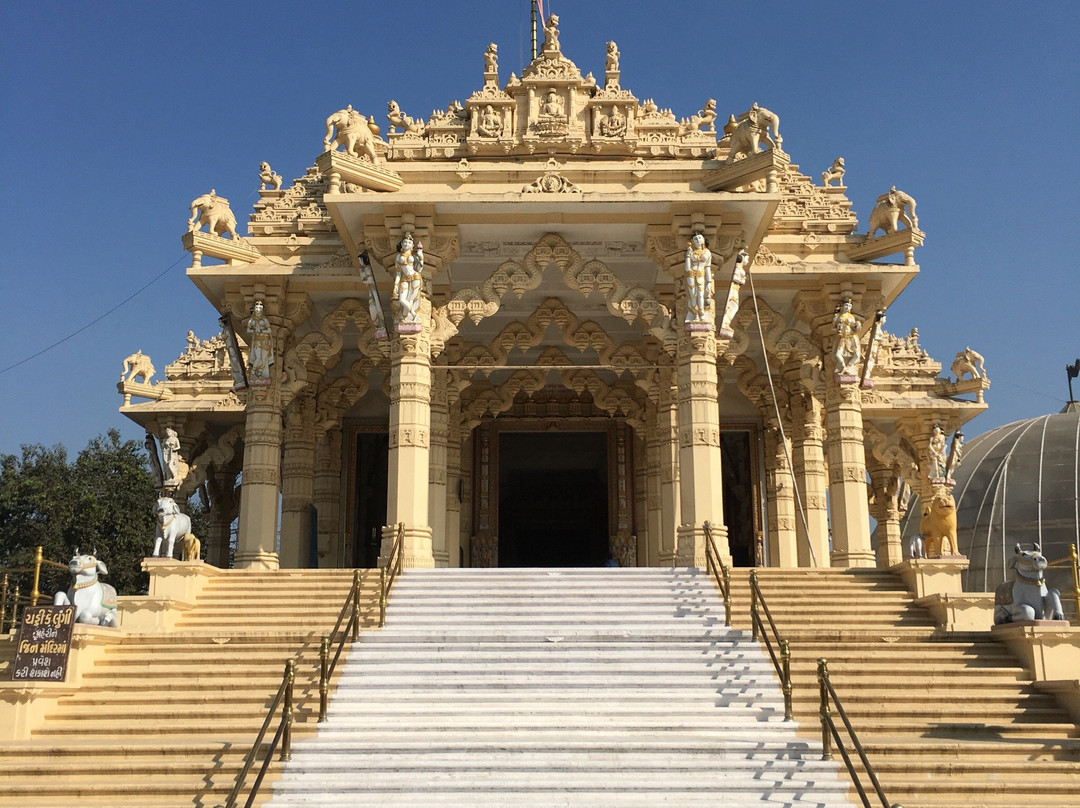Simandhar Swami Jain Temple景点图片