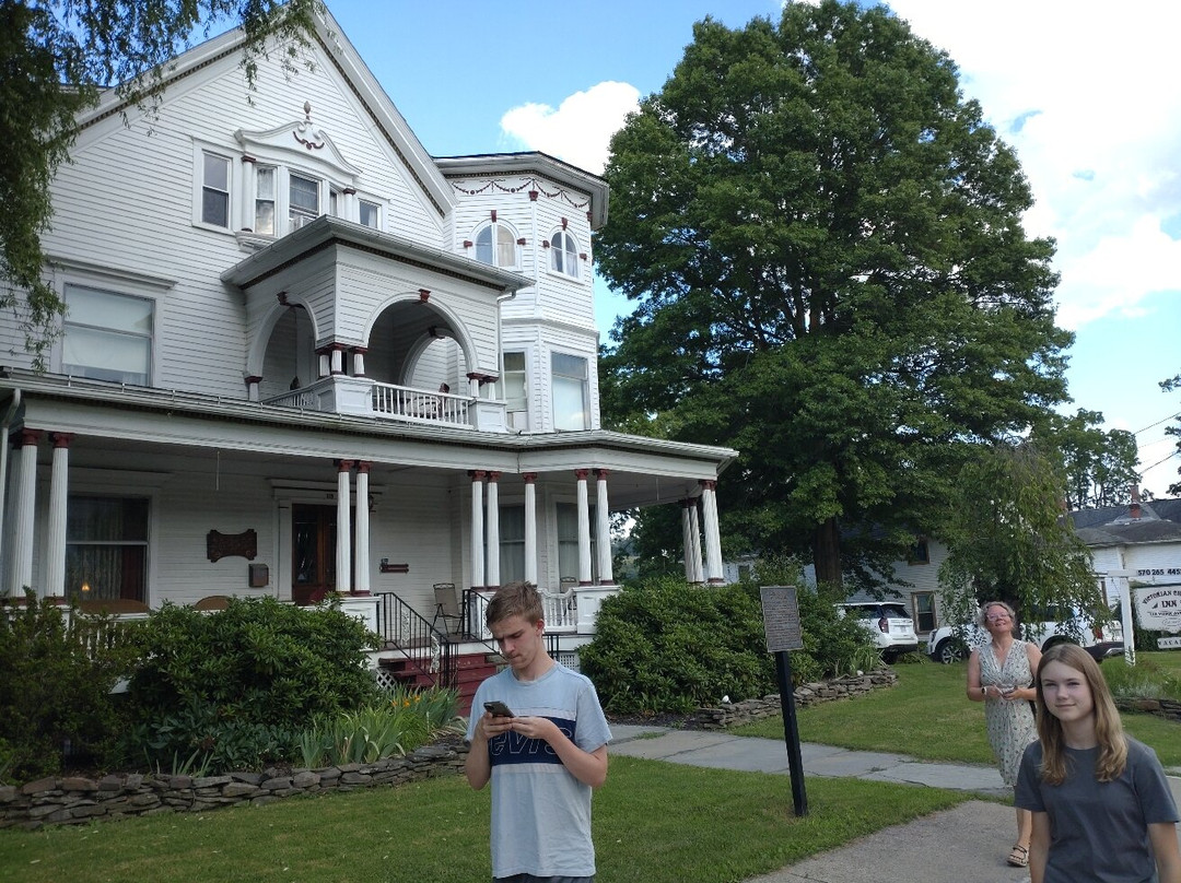 Victorian Charm Inn主图