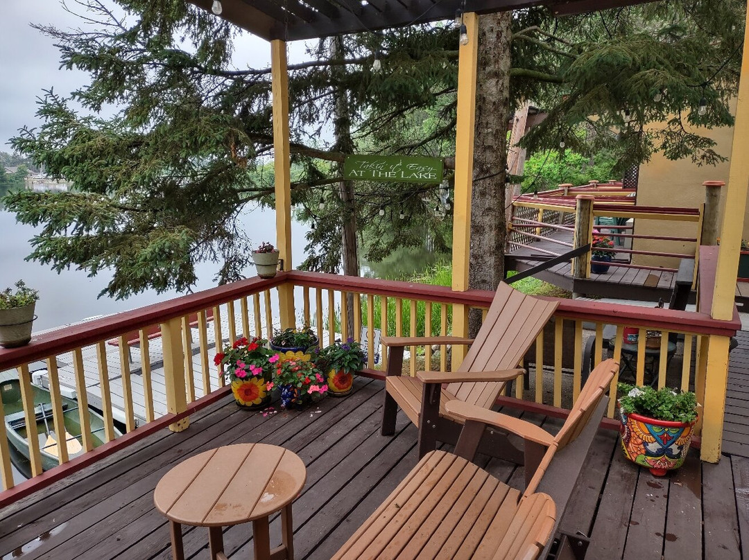 河滨汽车旅馆主图