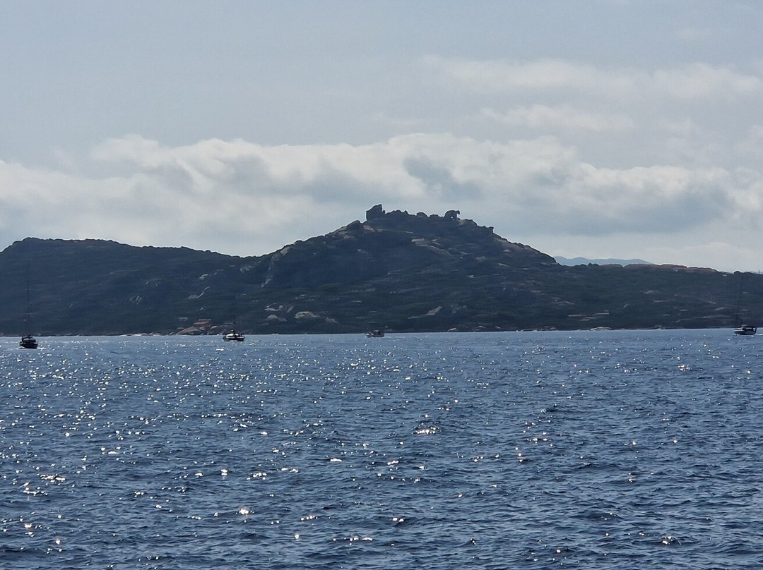 Motonave Marinella IV-拉马达莱娜必去景点