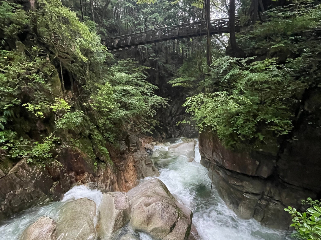 Ryujin Falls-中津川市必去景点
