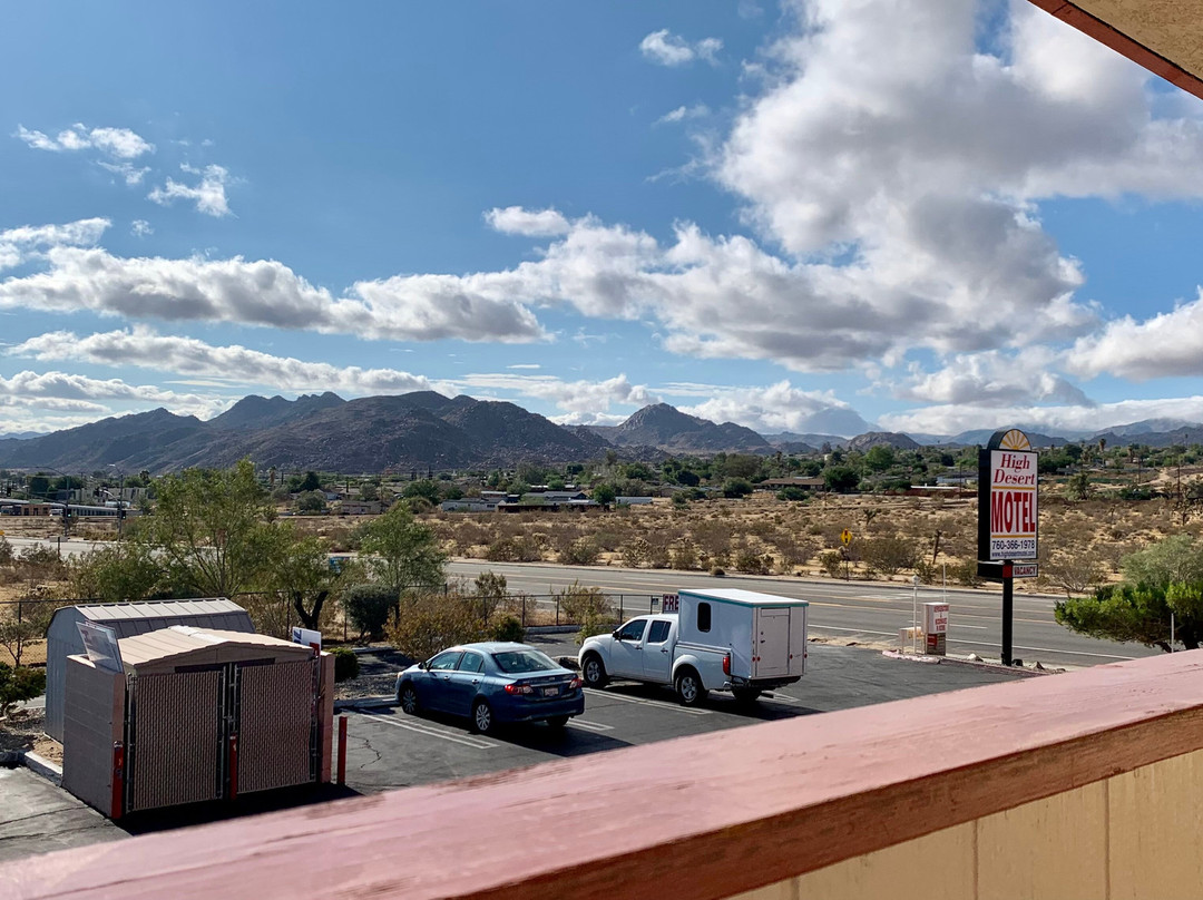 High Desert Motel Joshua Tree National Park主图