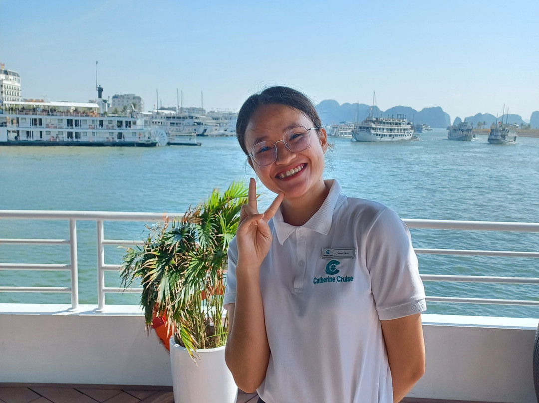 Catherine Cruises景点图片