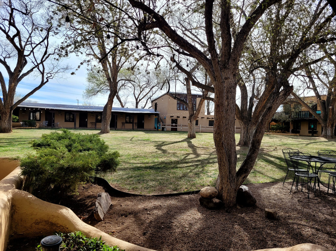 Sagebrush Inn & Suites主图