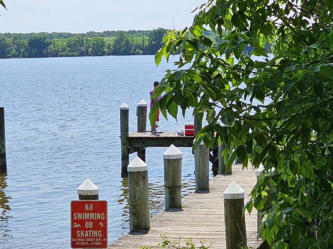 Cox Point Park景点图片