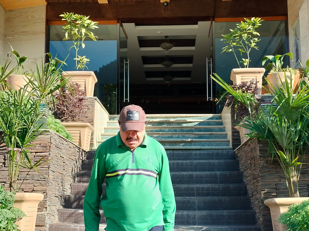 Hotel Pine Spring主图