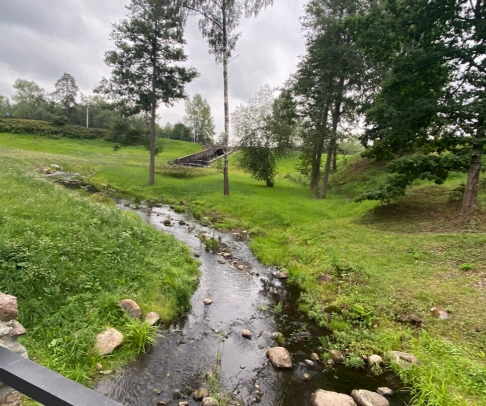 Ruinny Most-Lomonosov必去景点