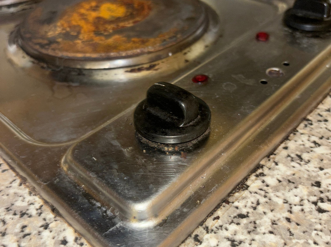 Logan's Beach Hotel主图