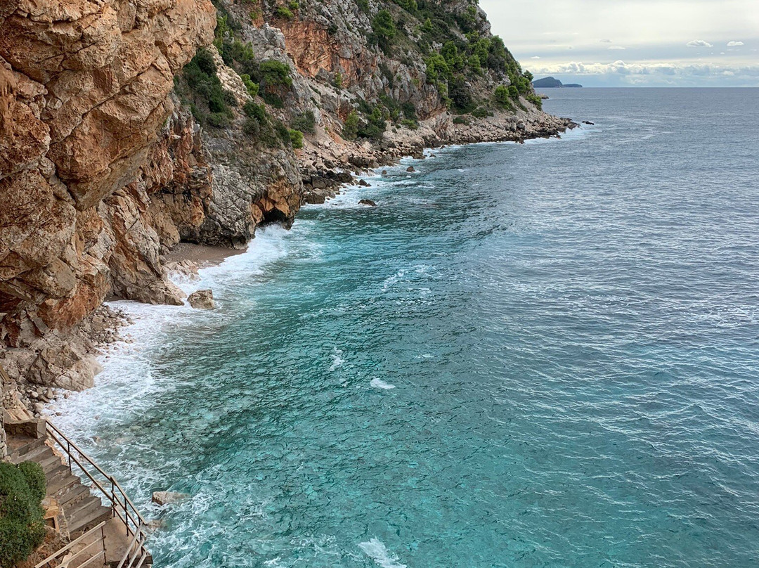 Pasjaca Beach景点图片
