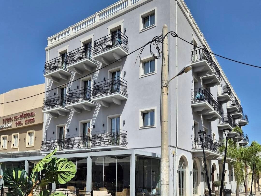 阿尼诺斯酒店主图