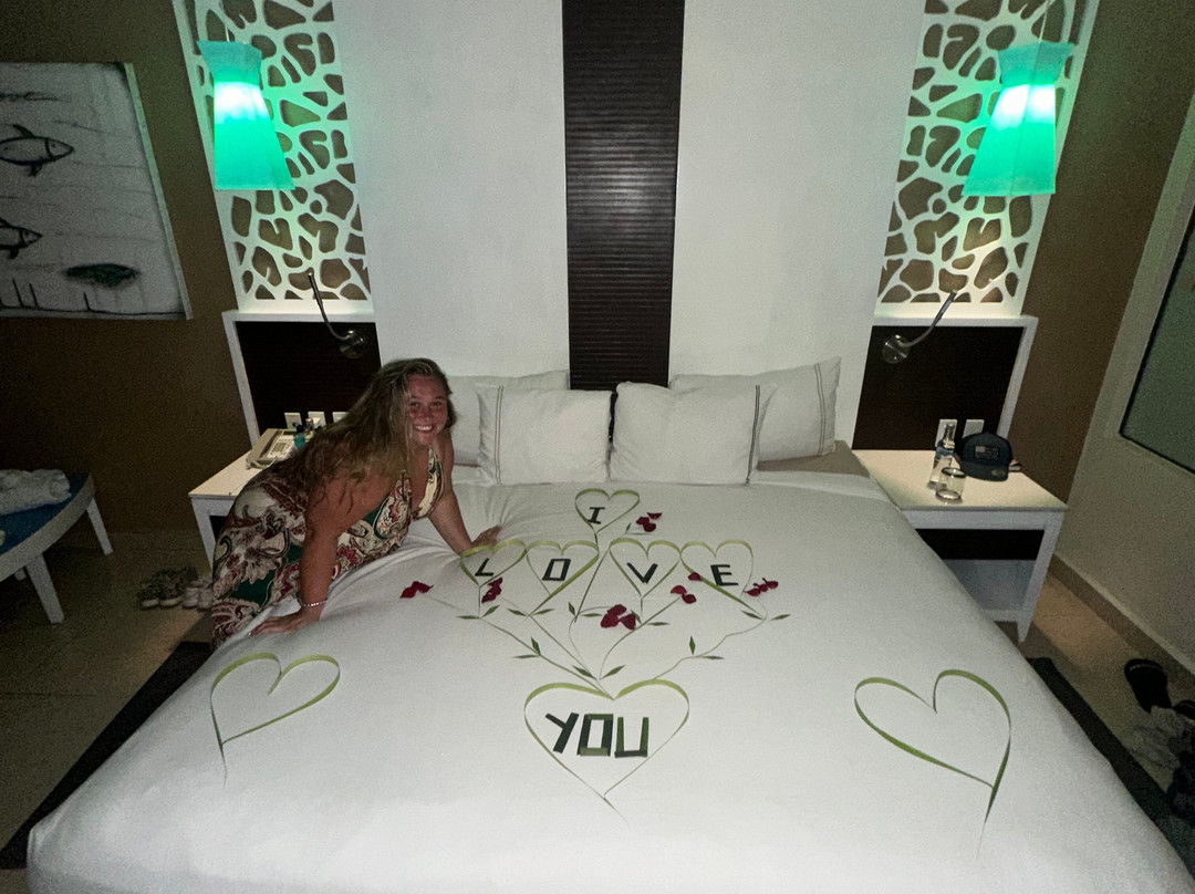 El Dorado Seaside Suites主图